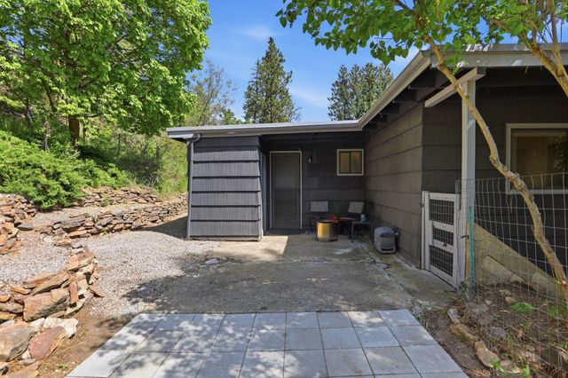 1422 S Liberty Dr, Liberty Lake, WA 99019