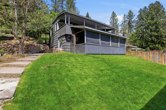 1422 S Liberty Dr, Liberty Lake, WA 99019