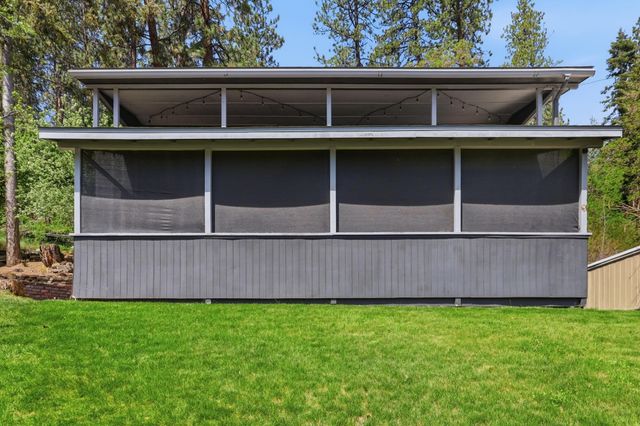 1422 S Liberty Dr, Liberty Lake, WA 99019