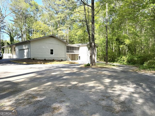 4661 Highway 34 E, Sharpsburg, GA 30277