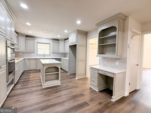 4661 Highway 34 E, Sharpsburg, GA 30277