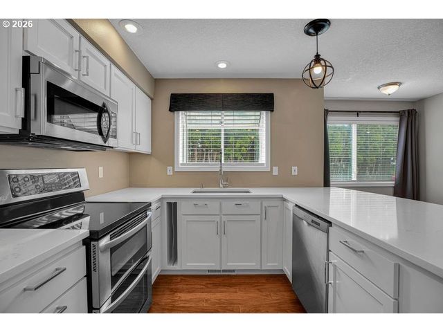 2356 Ne FRANCIS Pl, Gresham, OR 97030