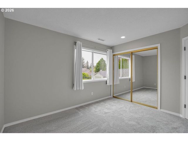 2356 Ne FRANCIS Pl, Gresham, OR 97030