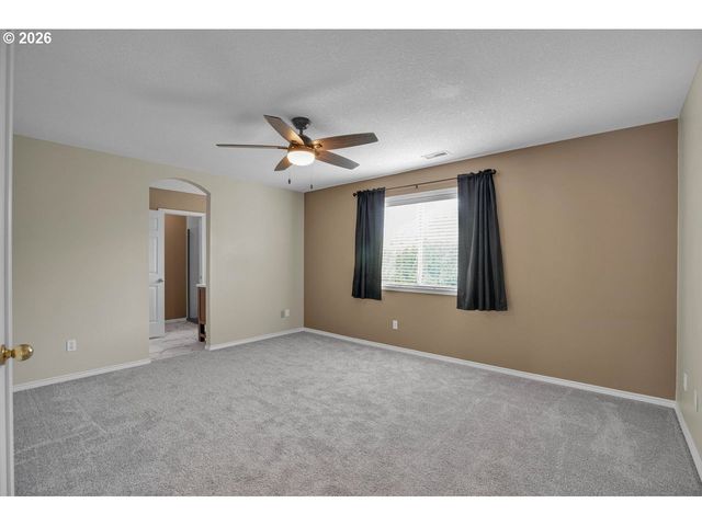 2356 Ne FRANCIS Pl, Gresham, OR 97030