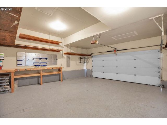 2356 Ne FRANCIS Pl, Gresham, OR 97030