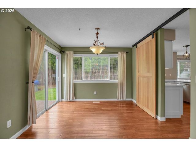 2356 Ne FRANCIS Pl, Gresham, OR 97030