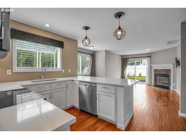 2356 Ne FRANCIS Pl, Gresham, OR 97030