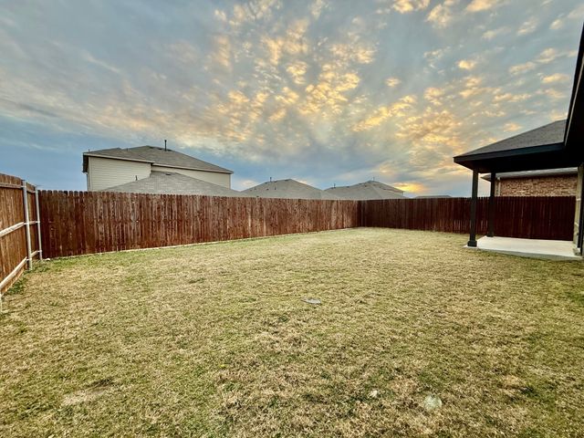 816 Wilmott Terrace, Fort Worth, TX 76247