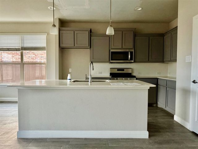 816 Wilmott Terrace, Fort Worth, TX 76247