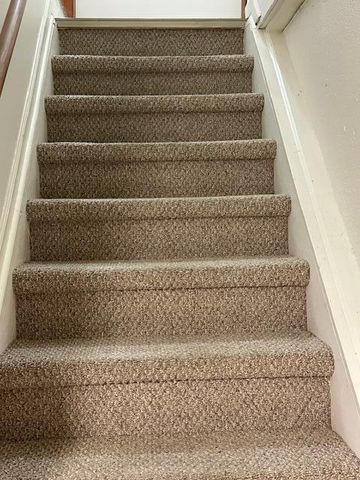 301 Meadow Bridge Drive, Rochester Hills, MI 48307