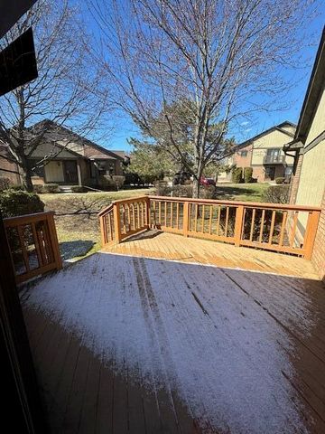 301 Meadow Bridge Drive, Rochester Hills, MI 48307