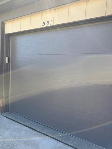 301 Meadow Bridge Drive, Rochester Hills, MI 48307