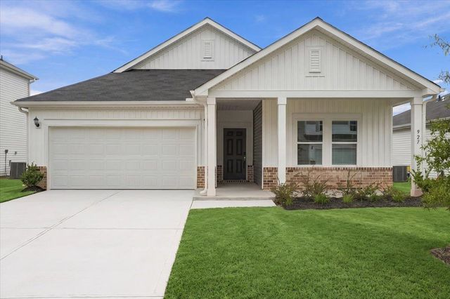 927 Rising Oak Court, Spartanburg, SC 29301
