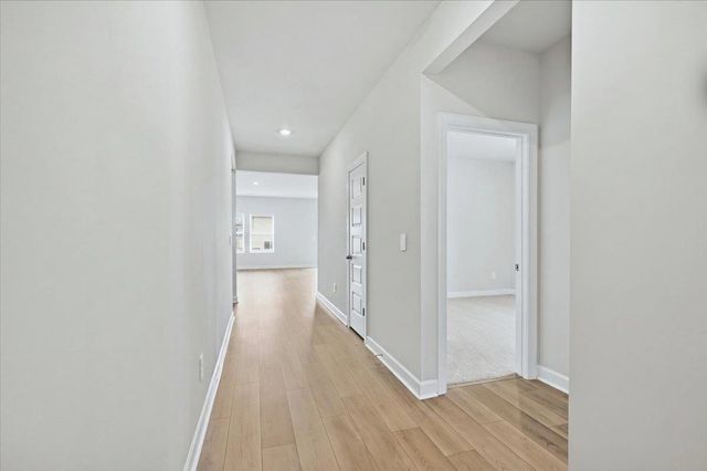 927 Rising Oak Court, Spartanburg, SC 29301