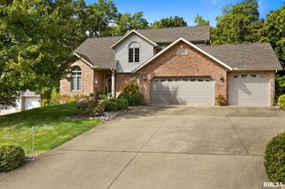 315 ELIZABETH POINTE Drive, Metamora, IL 61548