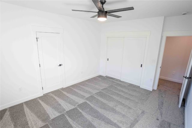 209 Fieldstone Circle, Marion, IA 52302