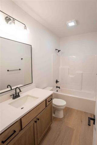 209 Fieldstone Circle, Marion, IA 52302