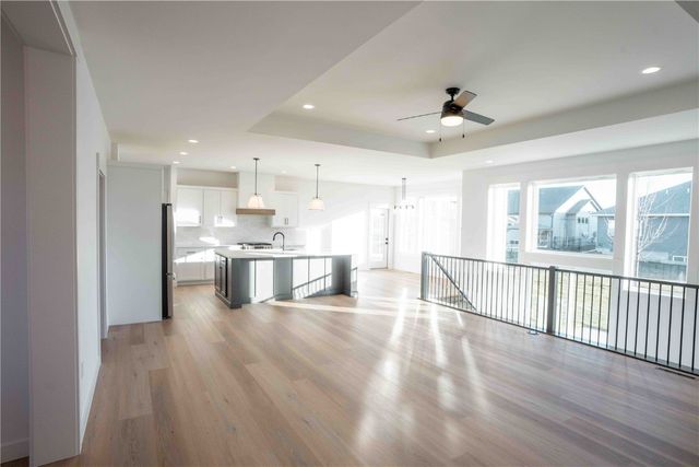 209 Fieldstone Circle, Marion, IA 52302