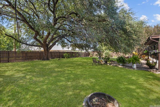 626 SUNHAVEN DR, Windcrest, TX 78239