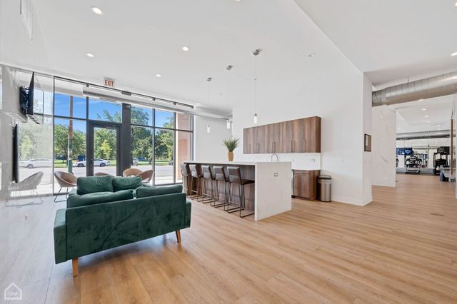 2942 W North Avenue 3D, Chicago, IL 60647