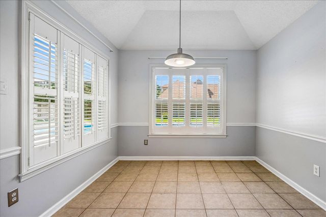 9333 BREAKSTONE CV, Collierville, TN 38017