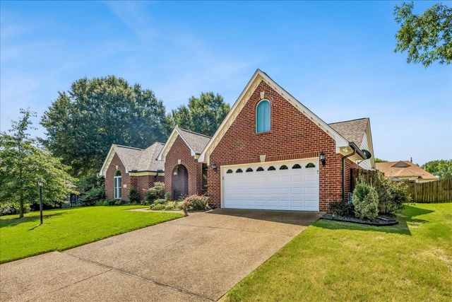 9333 BREAKSTONE CV, Collierville, TN 38017
