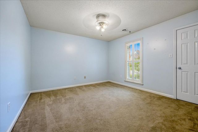 9333 BREAKSTONE CV, Collierville, TN 38017