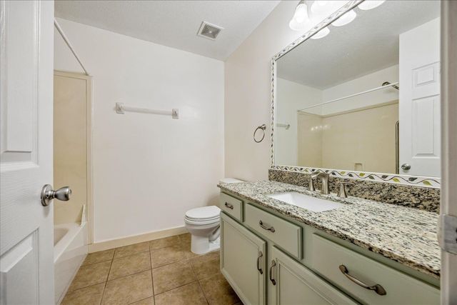 9333 BREAKSTONE CV, Collierville, TN 38017
