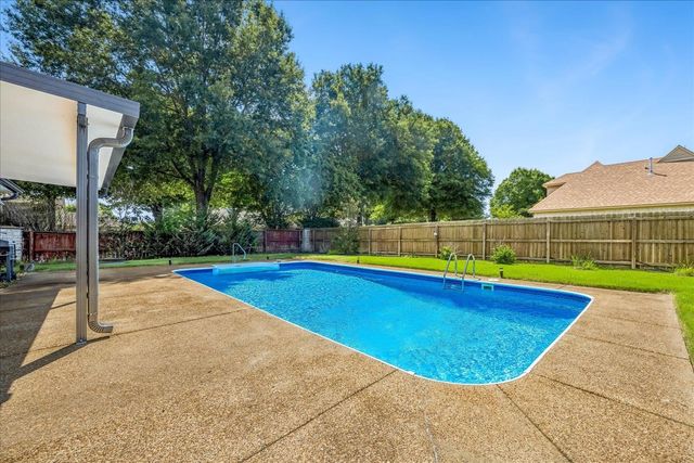 9333 BREAKSTONE CV, Collierville, TN 38017