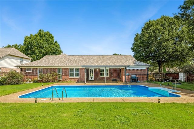 9333 BREAKSTONE CV, Collierville, TN 38017
