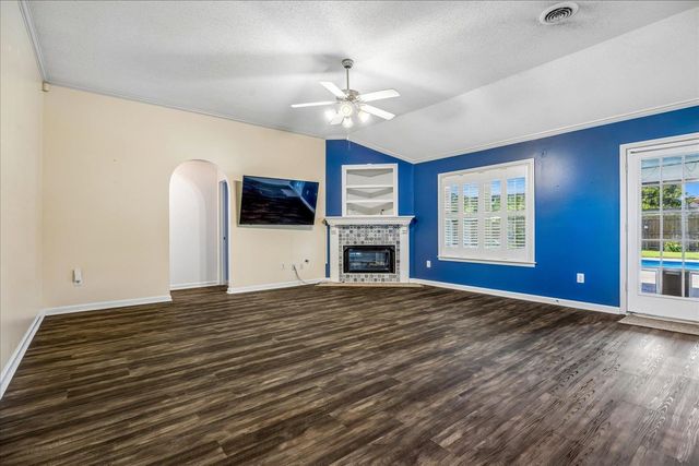 9333 BREAKSTONE CV, Collierville, TN 38017