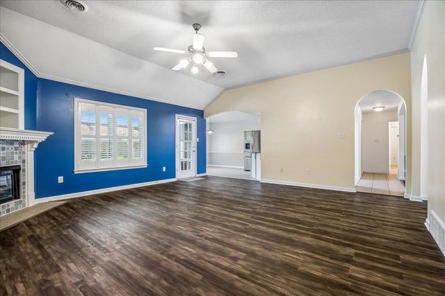 9333 BREAKSTONE CV, Collierville, TN 38017
