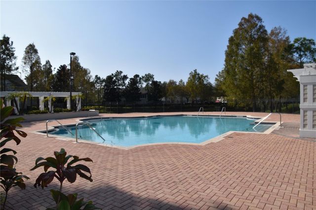 225 SOUTHERN PECAN CIRCLE 205, Winter Garden, FL 34787