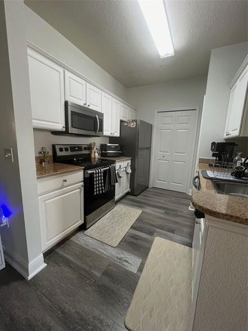 225 SOUTHERN PECAN CIRCLE 205, Winter Garden, FL 34787