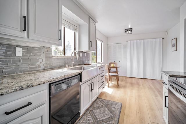 20111 W Ridge 24, Castro Valley, CA 94546