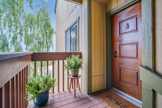 20111 W Ridge 24, Castro Valley, CA 94546