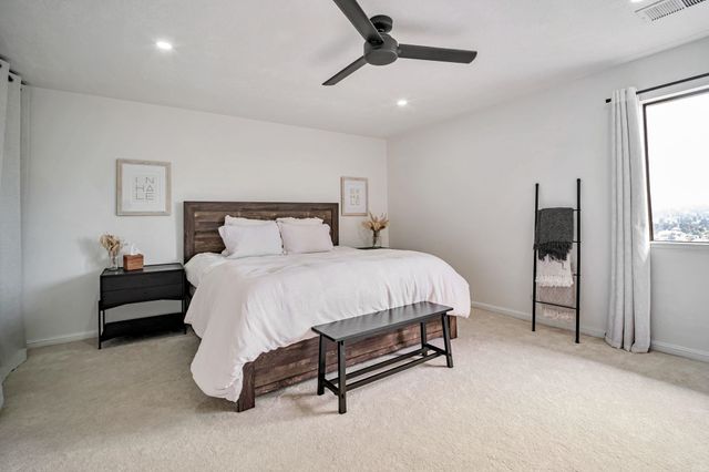 20111 W Ridge 24, Castro Valley, CA 94546