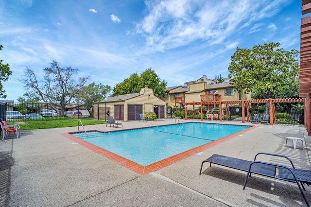 20111 W Ridge 24, Castro Valley, CA 94546