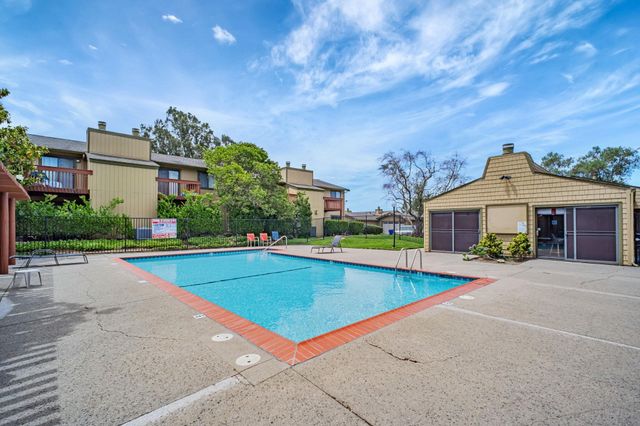 20111 W Ridge 24, Castro Valley, CA 94546