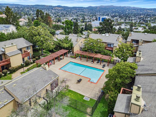 20111 W Ridge 24, Castro Valley, CA 94546