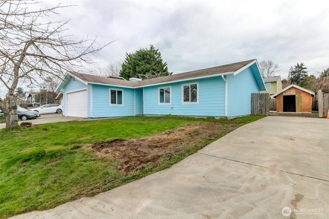 24314 22nd Avenue S, Des Moines, WA 98198