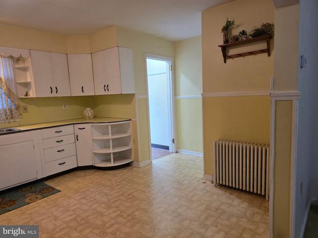 3808 MAIN ST, Morgantown, PA 19543