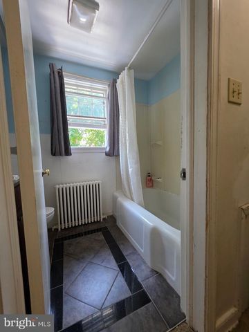 3808 MAIN ST, Morgantown, PA 19543