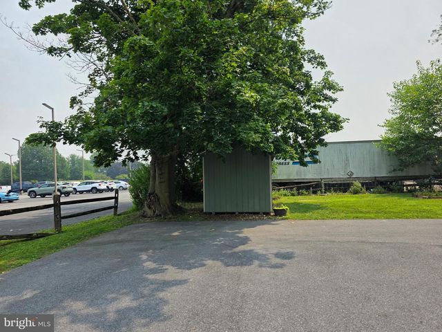 3808 MAIN ST, Morgantown, PA 19543