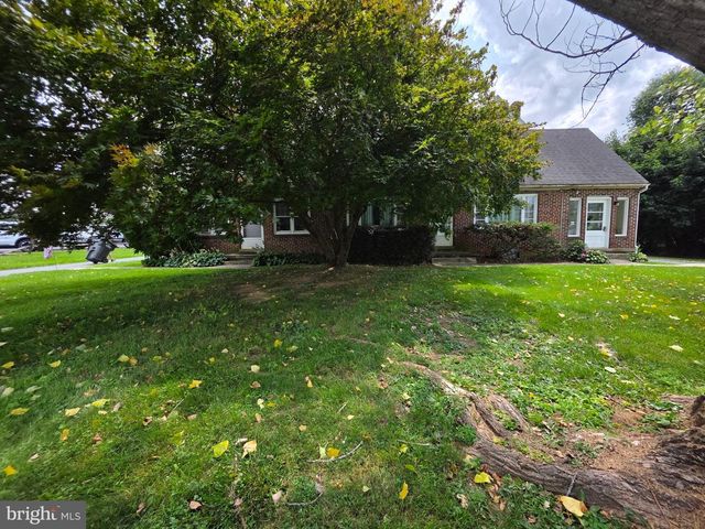 3808 MAIN ST, Morgantown, PA 19543