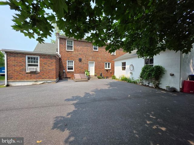 3808 MAIN ST, Morgantown, PA 19543