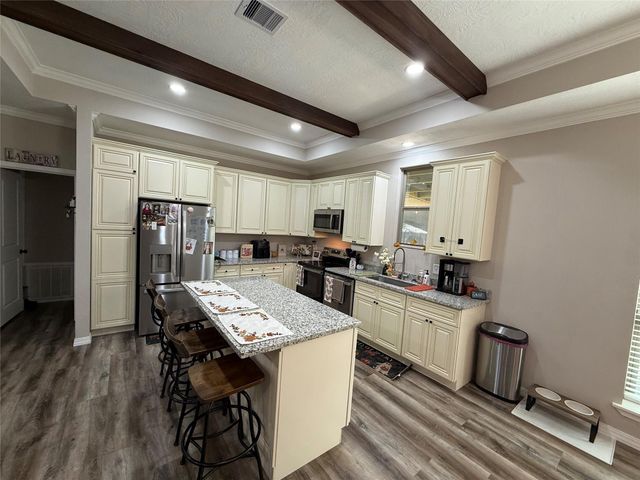 1365 County Road 2224, Cleveland, TX 77327