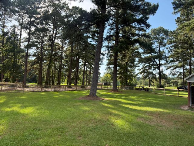 1365 County Road 2224, Cleveland, TX 77327