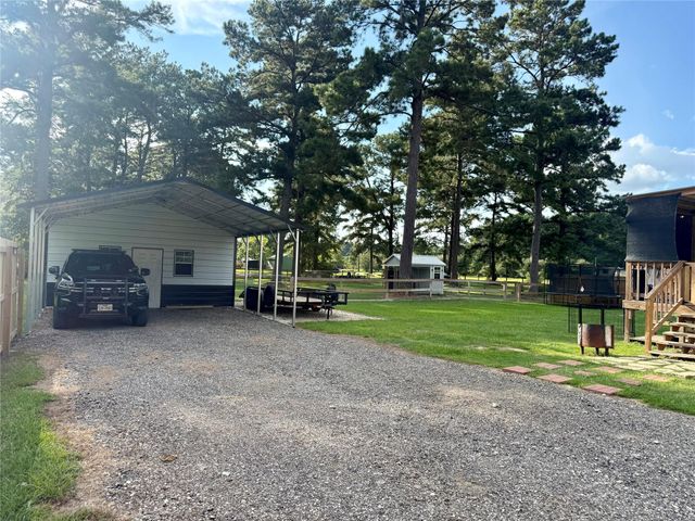 1365 County Road 2224, Cleveland, TX 77327