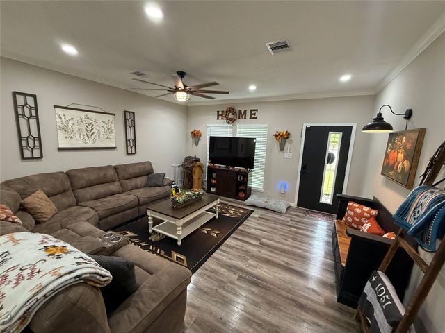 1365 County Road 2224, Cleveland, TX 77327